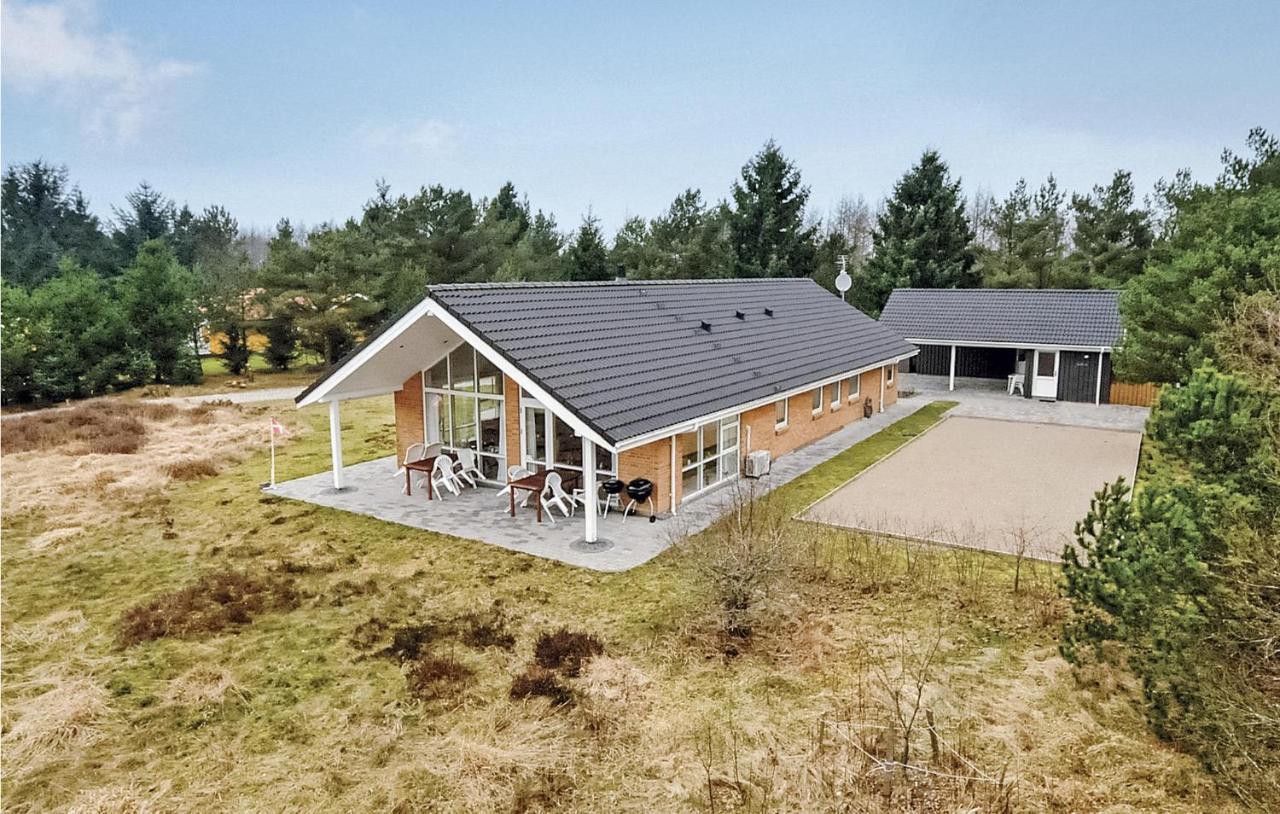 7 Bedroom Stunning Home In Herning Kølkær Exterior foto