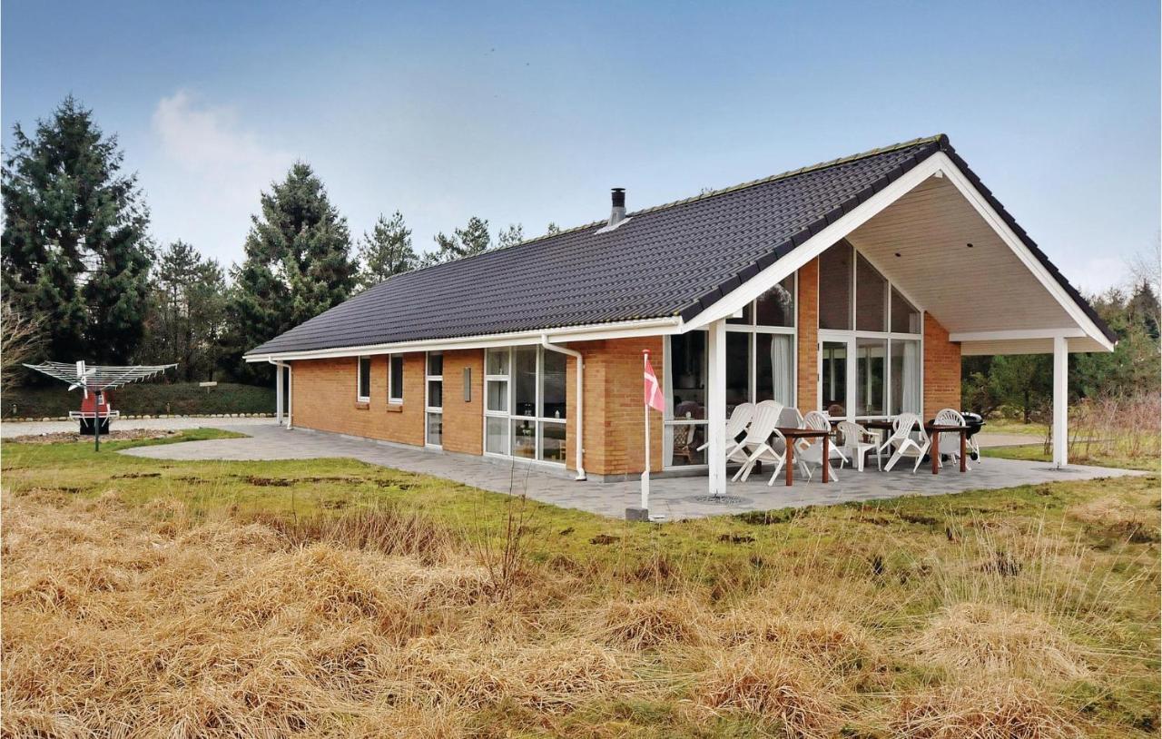 7 Bedroom Stunning Home In Herning Kølkær Exterior foto